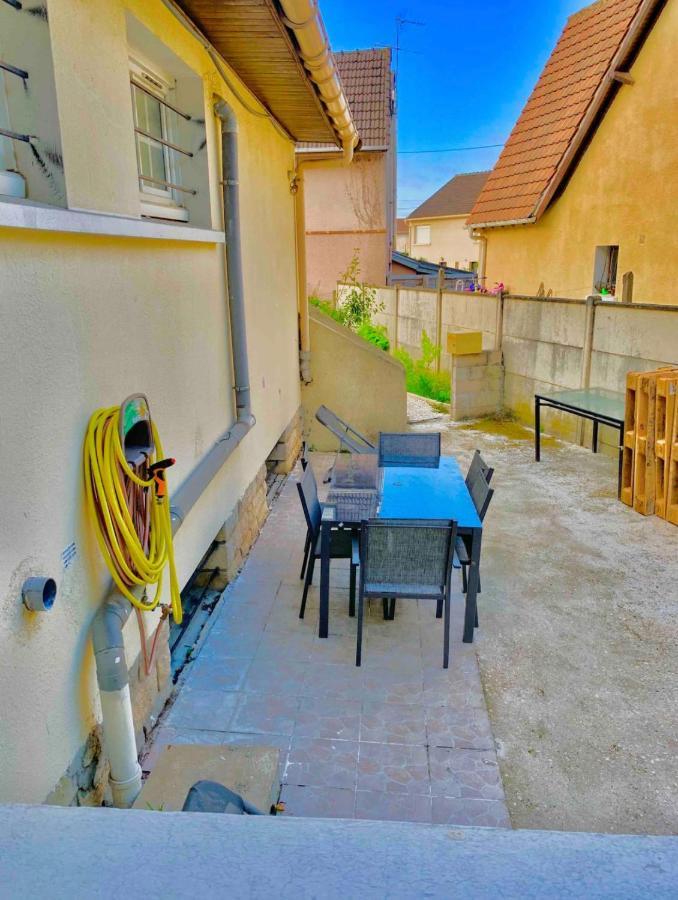 Appartement cosy proche Roissy CDG Astérix DisneyLand Paris Goussainville  Exterior foto